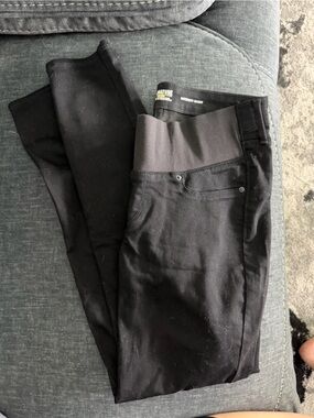 Levi Strauss Black Maternity Jeans - Medium